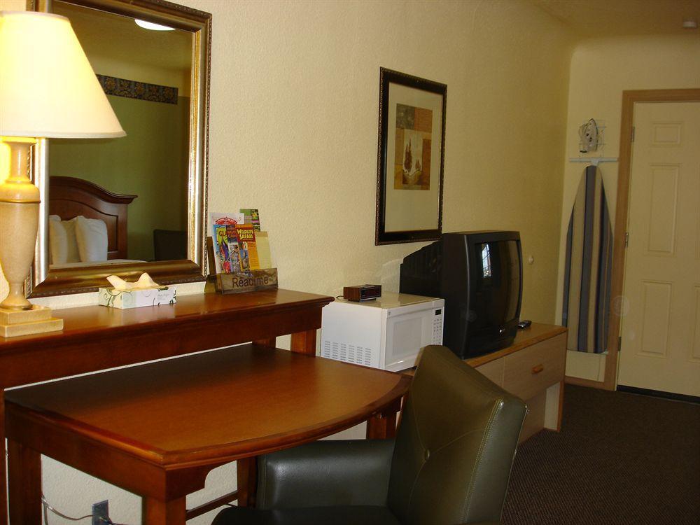 Value Inn Motel Eugene Airport ภายนอก รูปภาพ