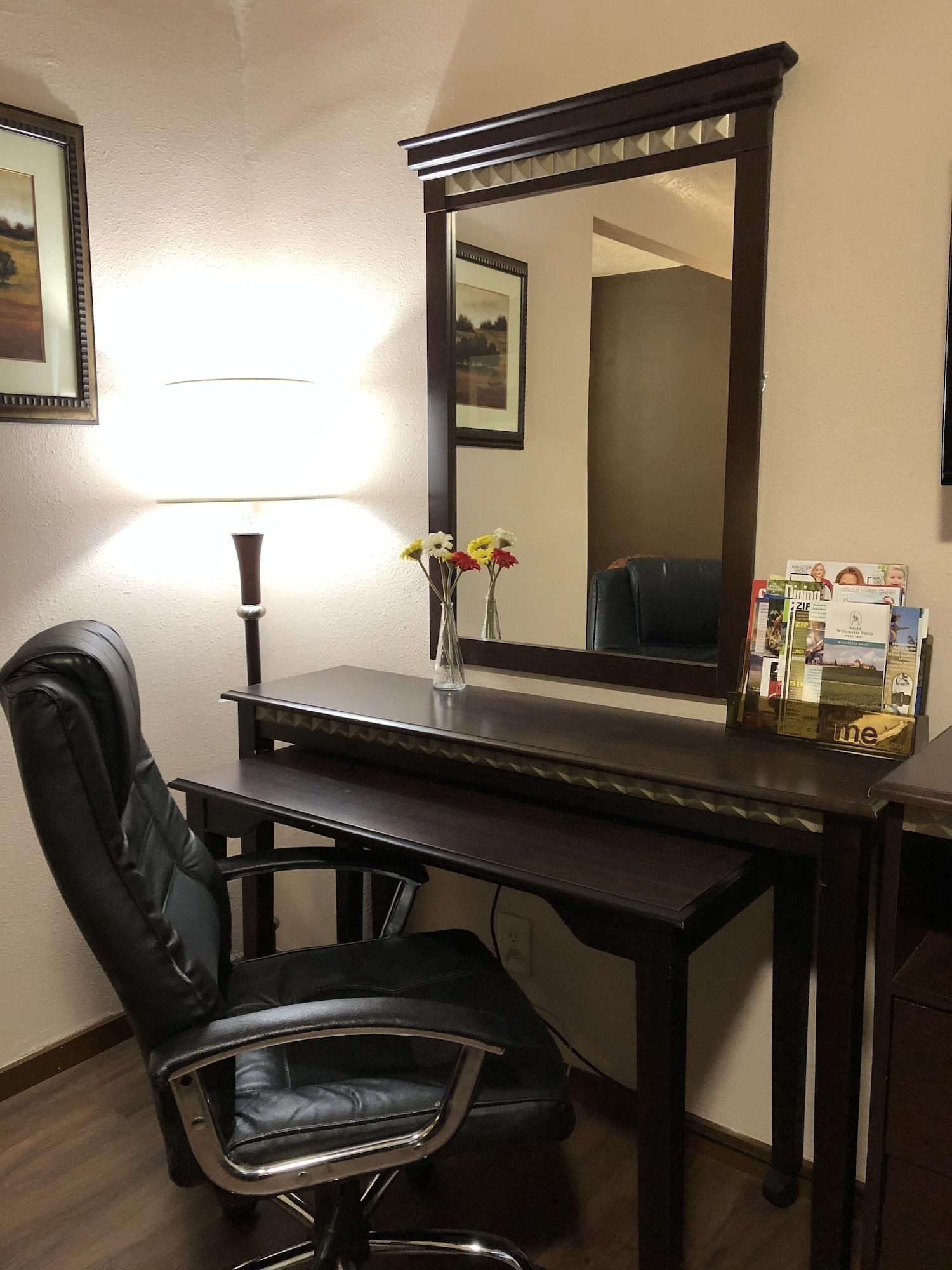 Value Inn Motel Eugene Airport ภายนอก รูปภาพ