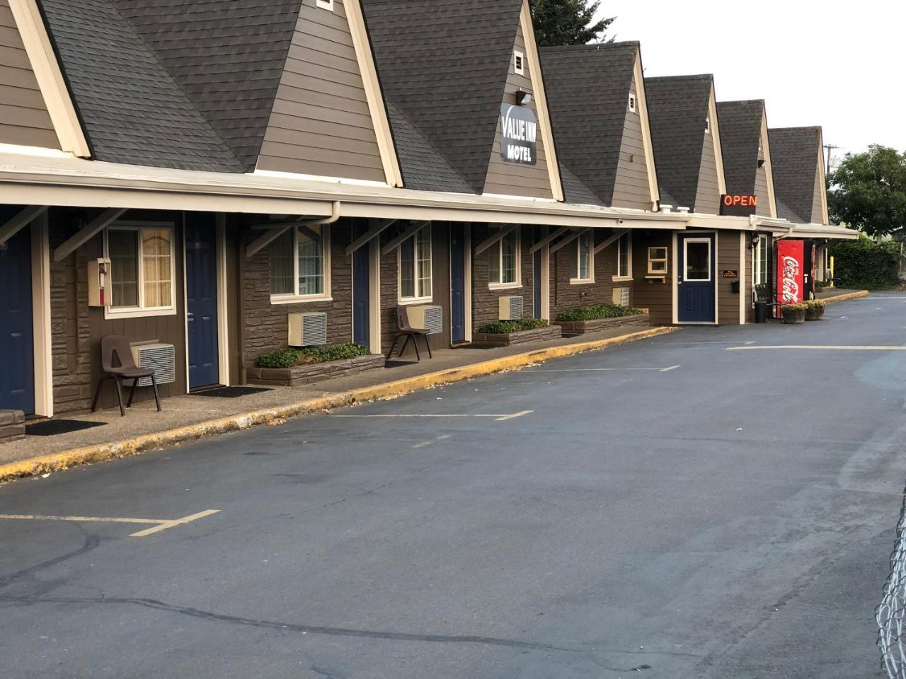 Value Inn Motel Eugene Airport ภายนอก รูปภาพ